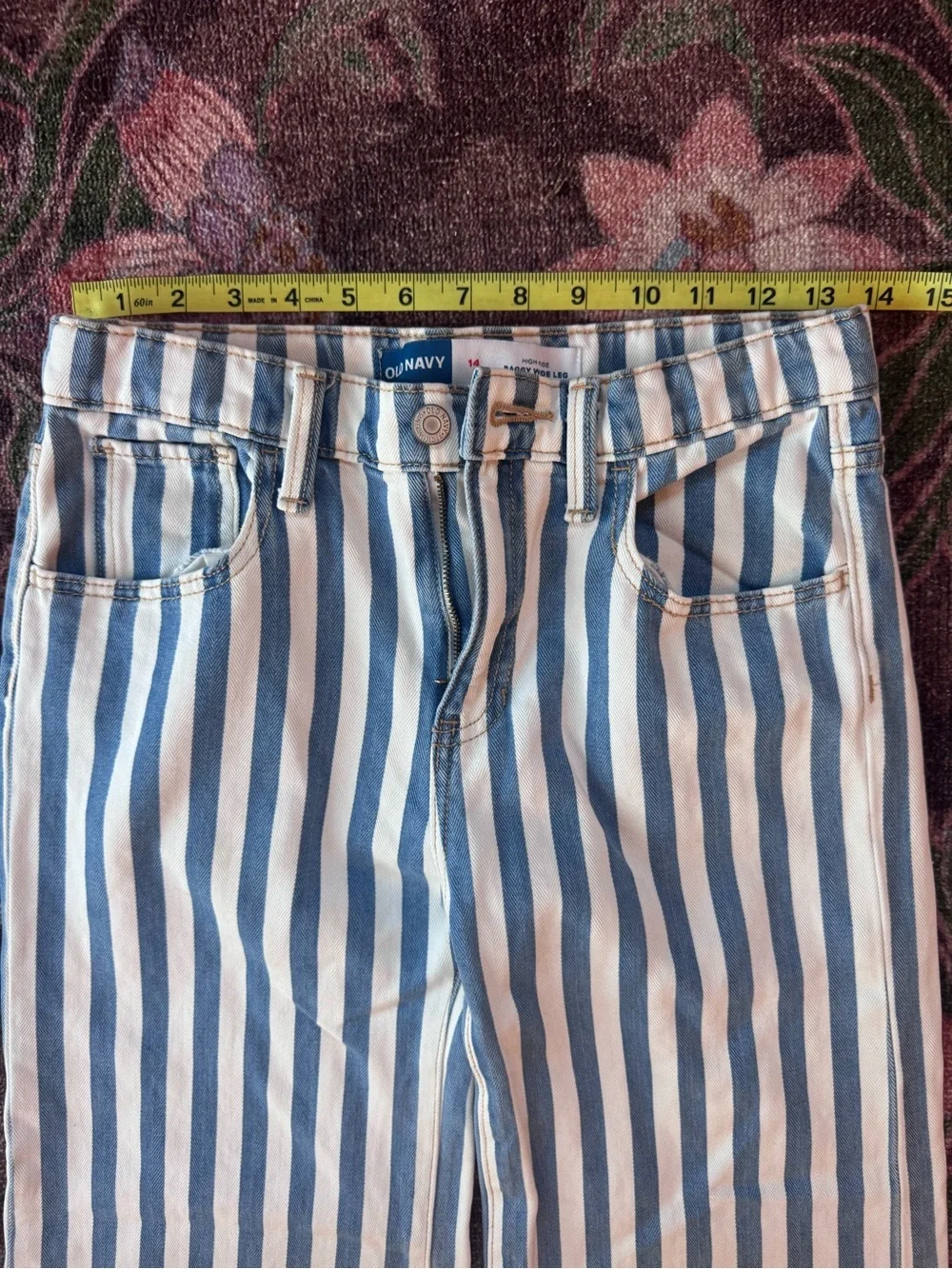 Old Navy Girl’s lStriped Blue and White Jeans High-Rise Baggy Wide Leg - 14